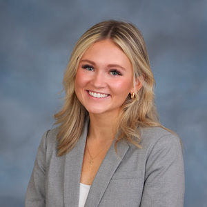 Meet your Posher, Chrissy